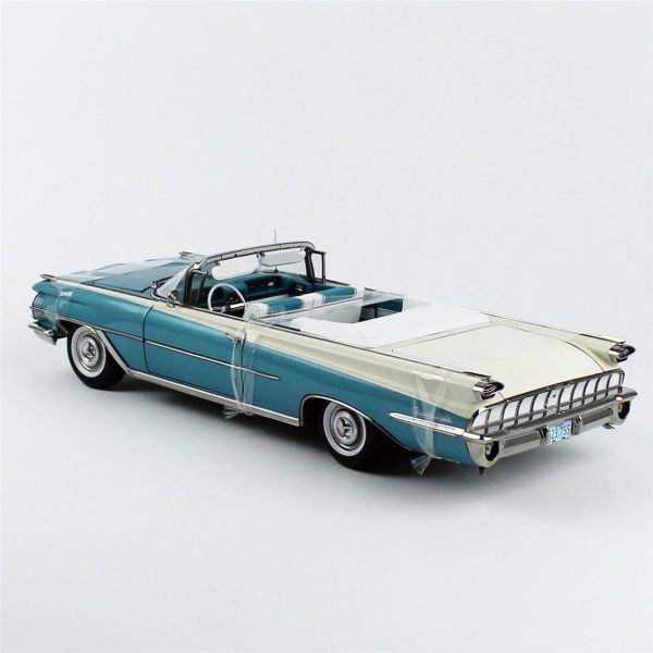 1/18 1959 Oldsmobile-98 Open Convertible Metalik Su Mavisi Diecast, Sunstar 5237 - Görsel 3