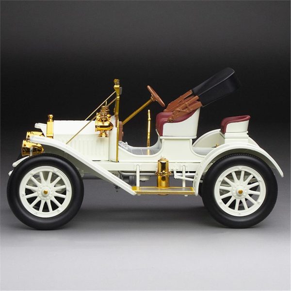 1/18 1908 Buick Model 10 Beyaz Diecast, Sunstar 5726 - Görsel 4