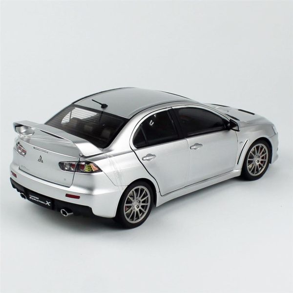 1/18 Mitsubishi Lancer Evolution X Gümüş Metalik Diecast, Sunstar 5821 - Görsel 4