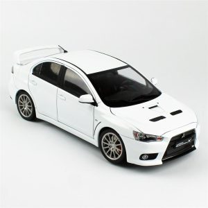 1/18 Mitsubishi Lancer Evolution X Beyaz Diecast