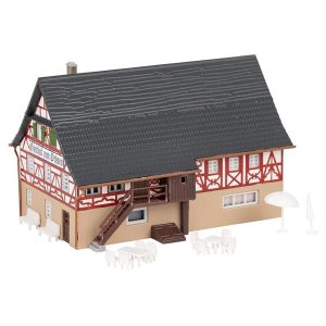 1/160 Yatakhaneli Çiftlik Evi plastik maketi