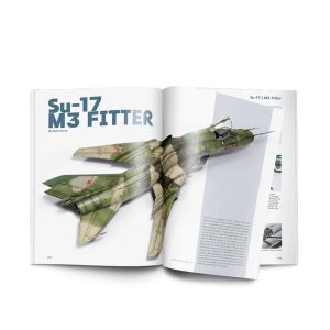 Aircraft 1/72 Cold War 136 Sayfa İngilizce Kitap