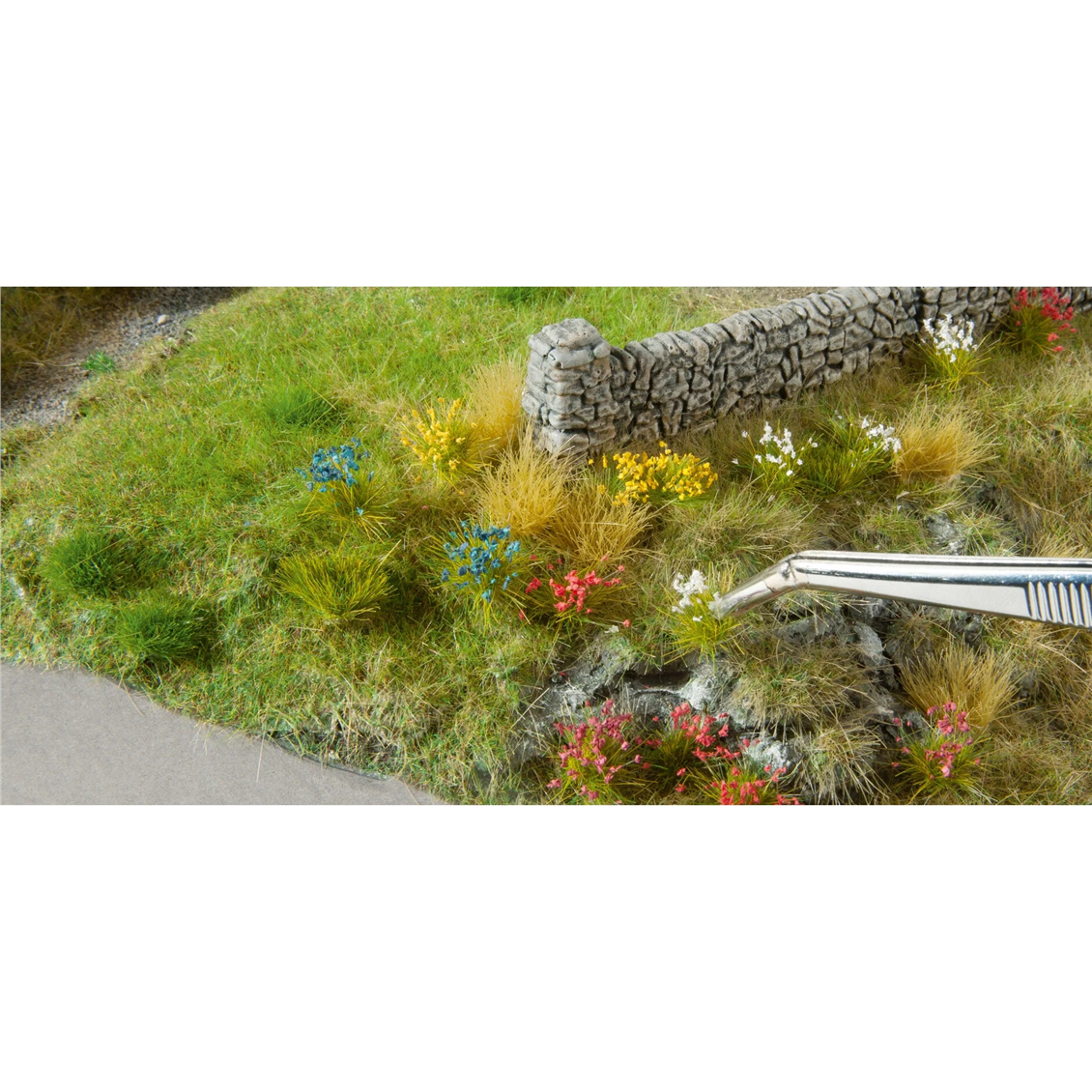 Noch 6800, 250 Adet Karışık Renkli Çiçekler-A Diorama Malzemesi - Görsel 4