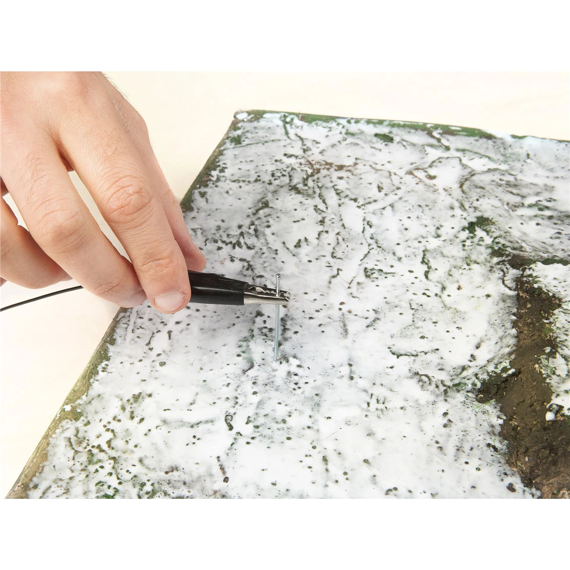 Noch 8363, Açık Yeşil Statik Çayır Dokusu Diorama Malzemesi - Görsel 5