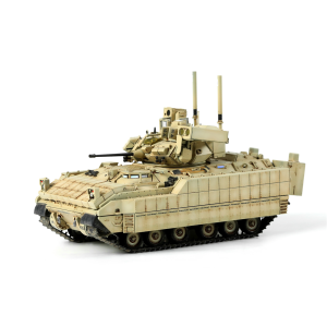 1/72 ABD Piyade Savaş Aracı M2A3 Bradley ve BUSK III Plastik Maketi