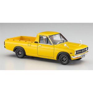 1/24 Datsun Bluebird 1600 SSS plastik maketi